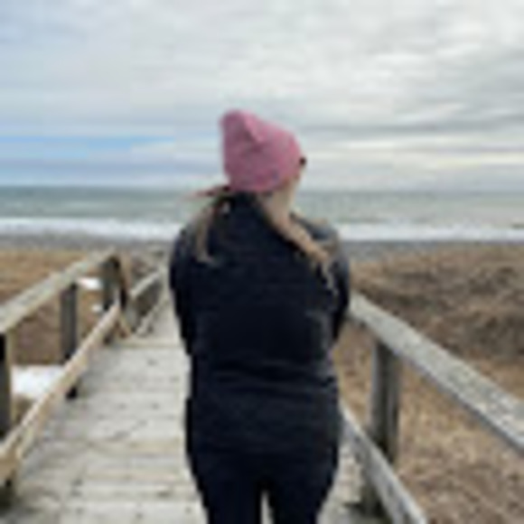 Meet your Posher, Lauren - Picture 1 of 1